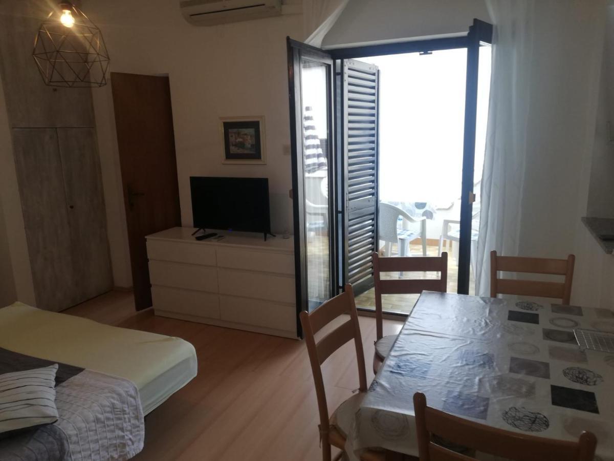 Iva/Sepac 1 Διαμέρισμα Krk Town Εξωτερικό φωτογραφία
