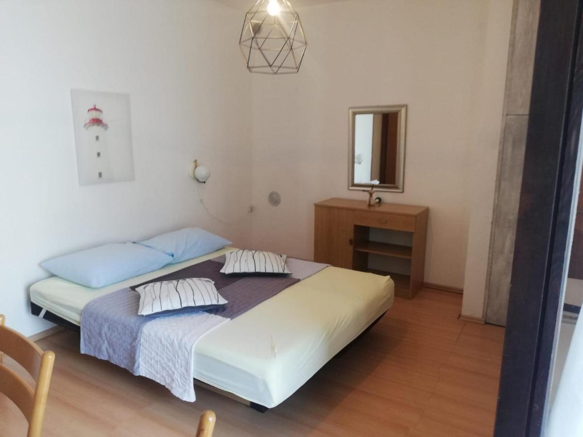 Iva/Sepac 1 Διαμέρισμα Krk Town Εξωτερικό φωτογραφία